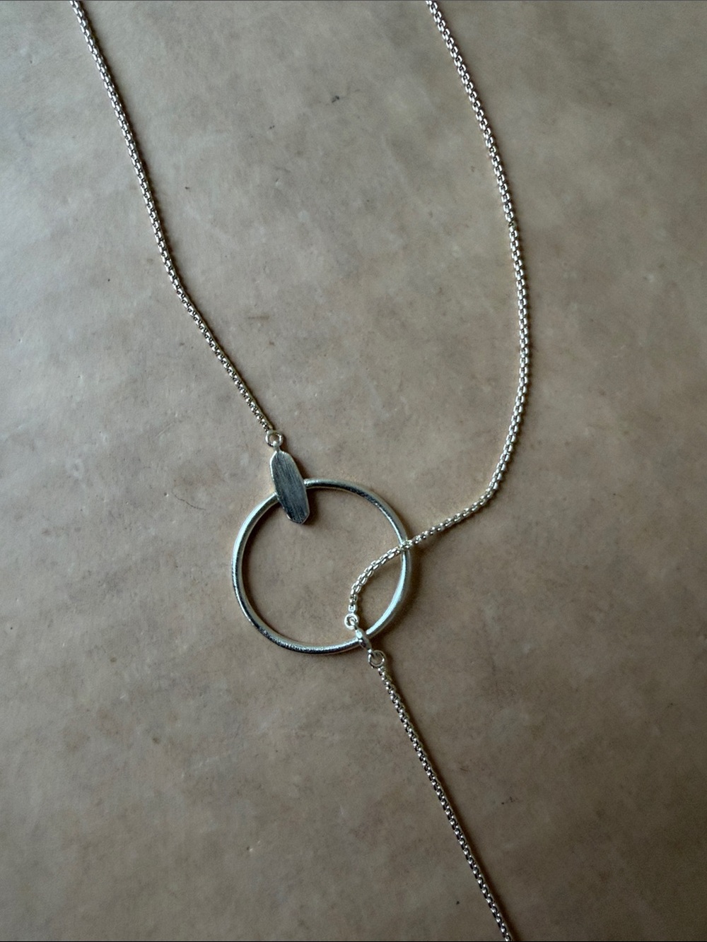 Kendra Scott Gold Y-Necklace with Ring and Bar Drops - Picture 4 of 7